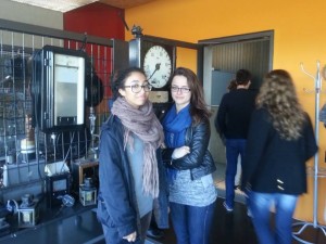 1454459_220142111496788_1452758107_n